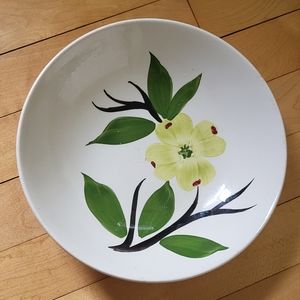 Dixie Dogwood by Joni serving bowl